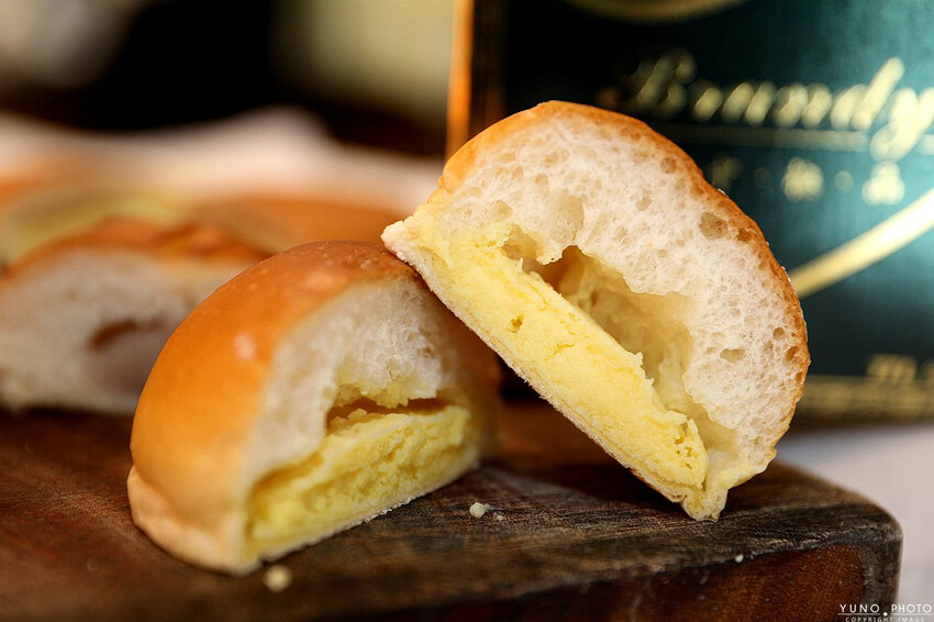 台中市中區老字號麵包店 經典日式烘焙工法美味白蘭地「酒種麵包」