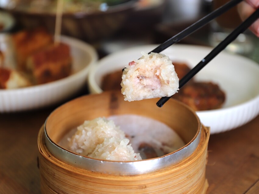 台南港式茶餐廳必點!黯然銷魂叉燒飯,壽星送超狂調酒。