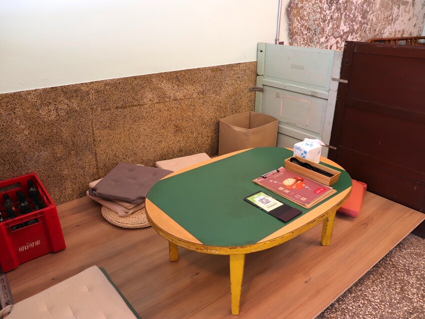 台南港式茶餐廳必點!黯然銷魂叉燒飯,壽星送超狂調酒。