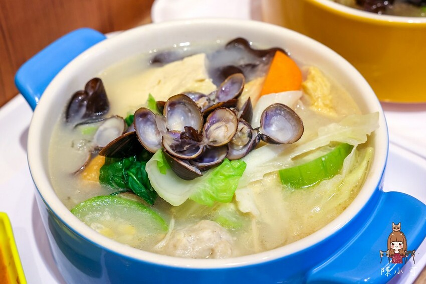 新北市永和區【永和美食】用六快煮鍋,平價小火鍋滷肉飯冰沙免費續