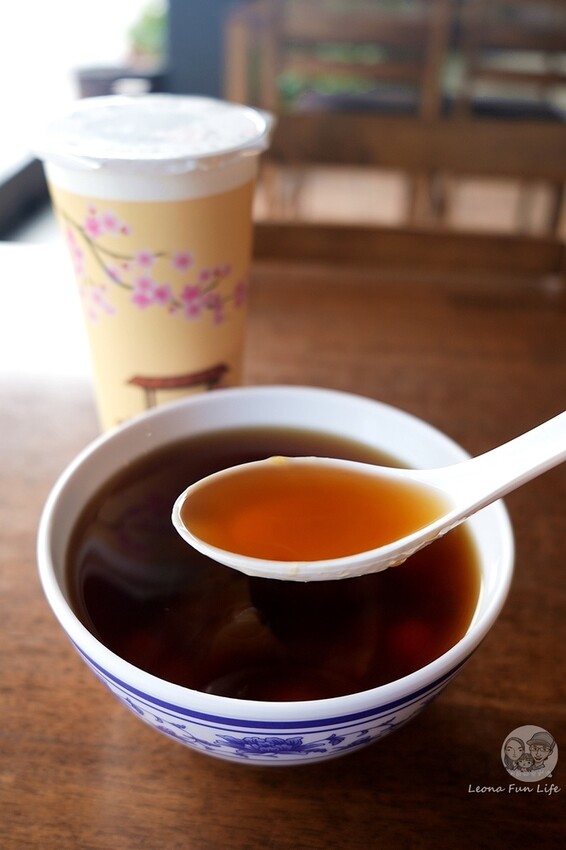 台中市中區台中北區美食|月春粉粿-阿嬤的古早味粉粿、五行湯圓,近台中公園、日曜天地