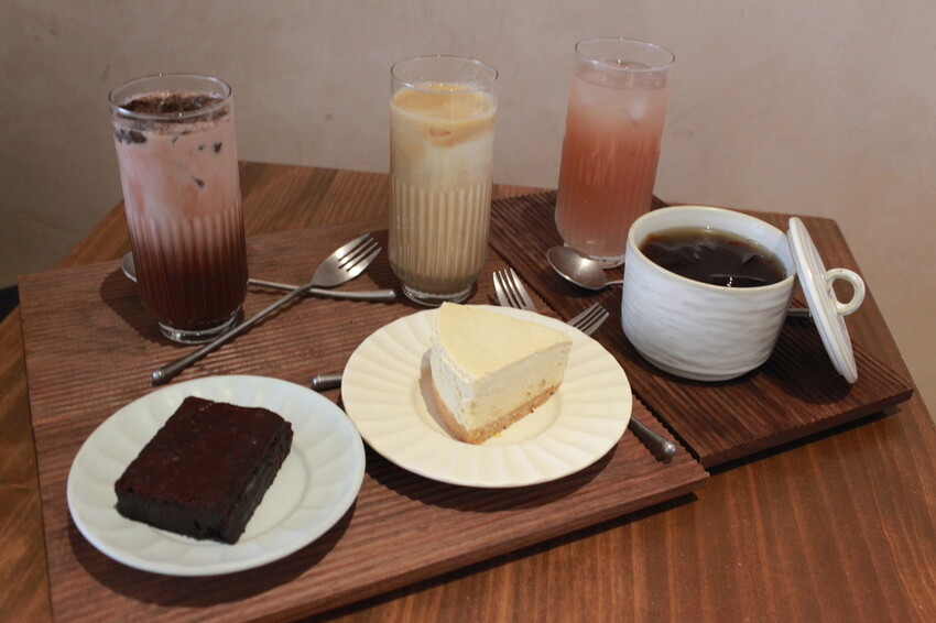 台南市北區吃。台南市|北區。「窗扉 Window Cocoa」新店搶先報報!!!!!隱身在巷弄裡老宅獨特可可飲品咖啡店,老洋房日