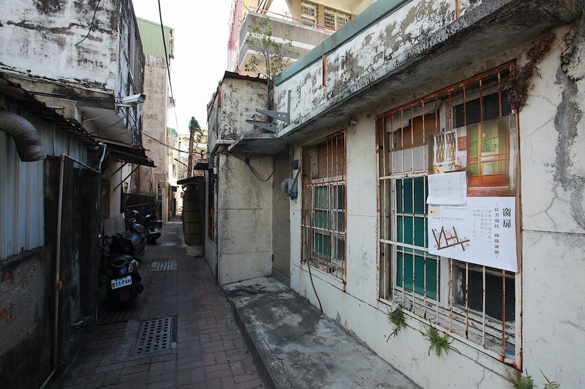 台南市北區吃。台南市|北區。「窗扉 Window Cocoa」新店搶先報報!!!!!隱身在巷弄裡老宅獨特可可飲品咖啡店,老洋房日