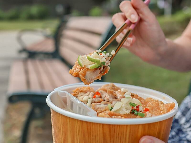 泰國老闆手作！新竹泰式外送餐盒熱賣中，椒麻雞超開胃。