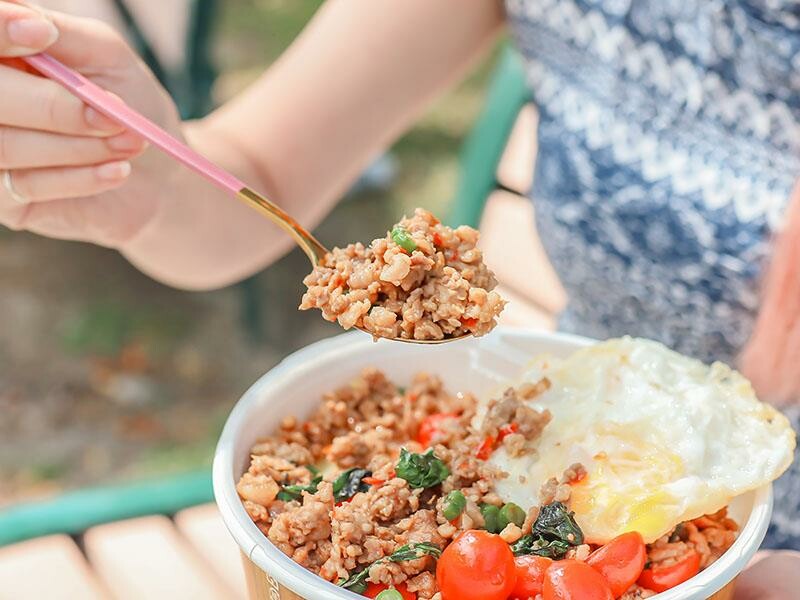 泰國老闆手作！新竹泰式外送餐盒熱賣中，椒麻雞超開胃。