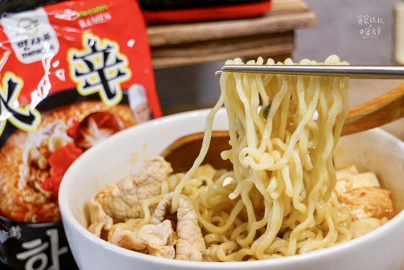 賣場美食｜家樂福韓國泡麵推薦！香辣醇厚的韓式火辛拉麵袋裝泡麵