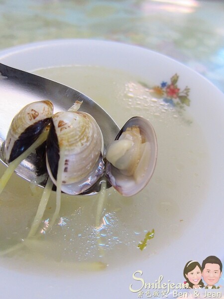 宜蘭縣頭城鎮綵宸小吃》40年老店頭城麻醬麵蛤蜊湯創始店，超美味麻醬麵、超鮮甜蛤蠣湯