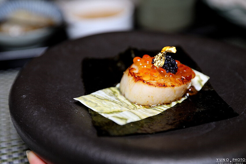 新北市林口區超高CP值！活體龍蝦、日本A5和牛、南非鮑魚、北海道生食級干貝通通有