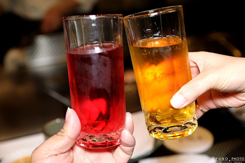 新北市林口區超高CP值！活體龍蝦、日本A5和牛、南非鮑魚、北海道生食級干貝通通有