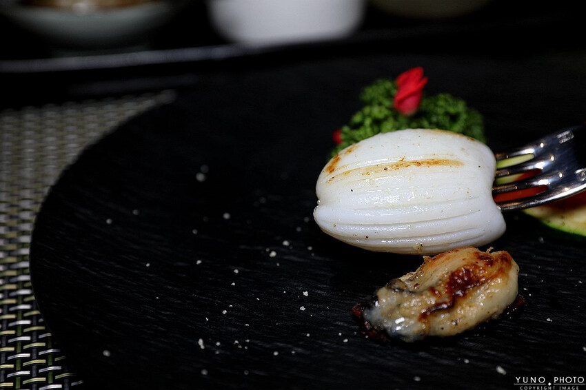 新北市林口區超高CP值！活體龍蝦、日本A5和牛、南非鮑魚、北海道生食級干貝通通有