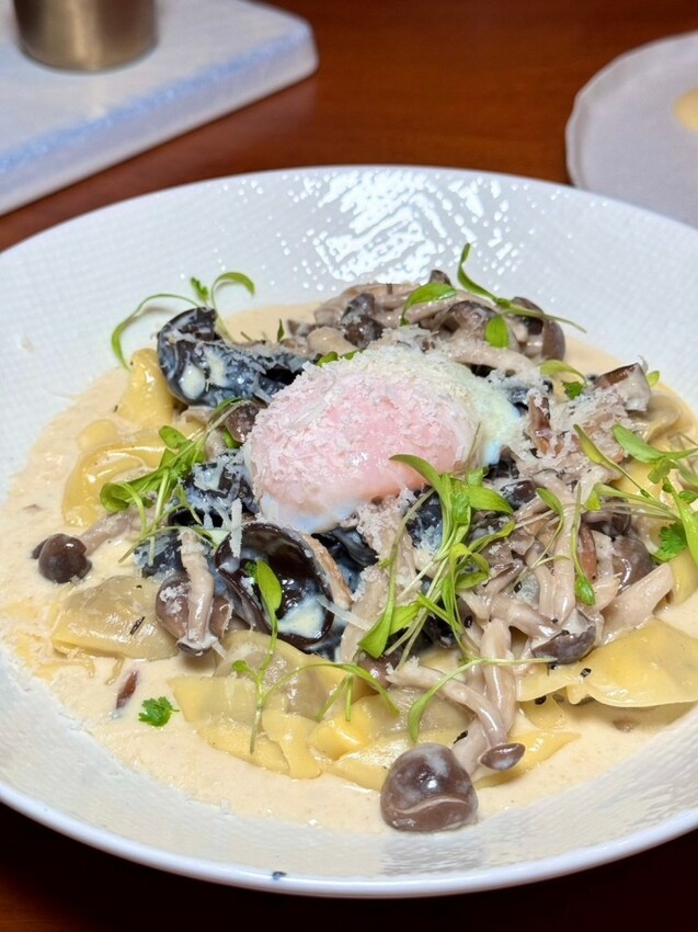 大直早午餐 餐酒館|【Poetry 如詩】絕美質感約會餐廳 還有駐唱歌手超有氣氛! - 雁雁|美食 旅遊 生活娛樂