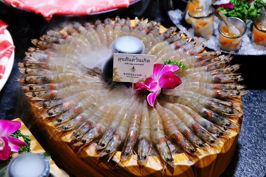 新開幕!泰滾泰式火鍋桃園店,偽出國!熱帶叢林島嶼度假風,霸氣 新開幕!泰滾泰式火鍋桃園店,偽出國!熱帶叢林島嶼度假風,霸氣