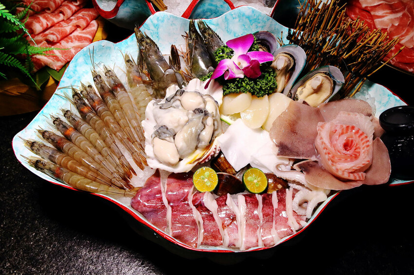 新開幕!泰滾泰式火鍋桃園店,偽出國!熱帶叢林島嶼度假風,霸氣 新開幕!泰滾泰式火鍋桃園店,偽出國!熱帶叢林島嶼度假風,霸氣