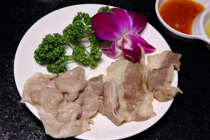 新開幕!泰滾泰式火鍋桃園店,偽出國!熱帶叢林島嶼度假風,霸氣 新開幕!泰滾泰式火鍋桃園店,偽出國!熱帶叢林島嶼度假風,霸氣