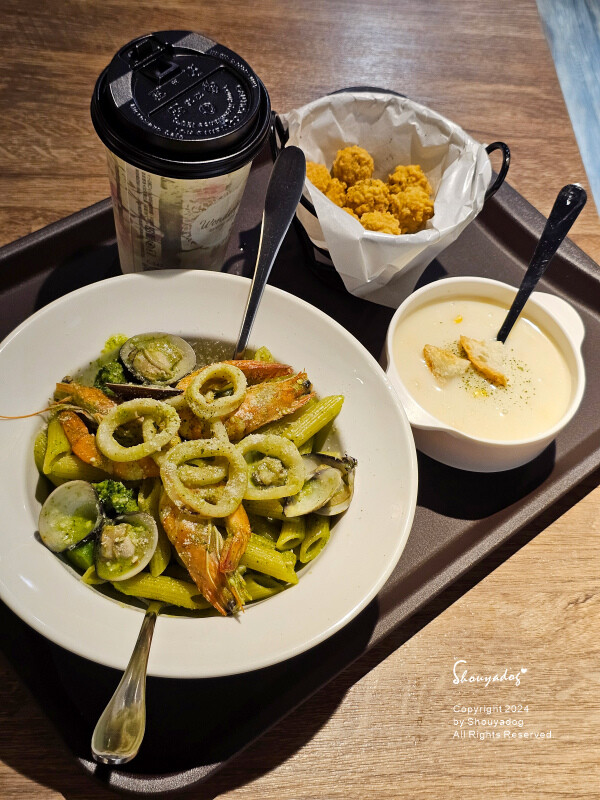 【南陽街美食】艾隆義式麵食館 北車店 台北百元義大利麵 【南陽街美食】艾隆義式麵食館 北車店 台北百元義大利麵