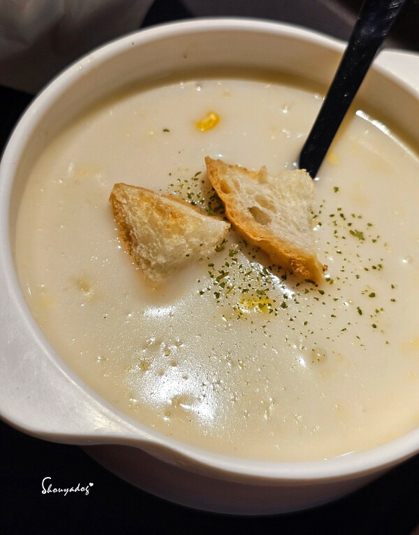 【南陽街美食】艾隆義式麵食館 北車店 台北百元義大利麵 【南陽街美食】艾隆義式麵食館 北車店 台北百元義大利麵