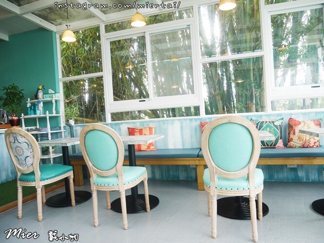 宜蘭|| 隱藏在田中央的白色咖啡館 讓人覺得很Chill 手 P1670496