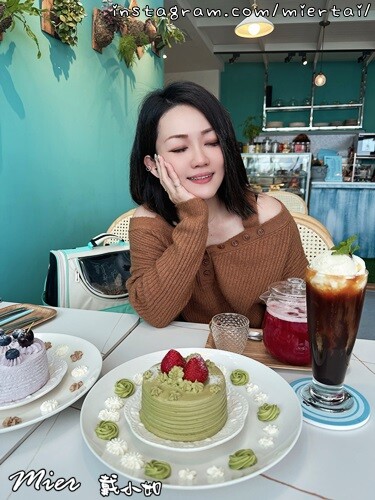 宜蘭|| 隱藏在田中央的白色咖啡館 讓人覺得很Chill 手 IMG_8524