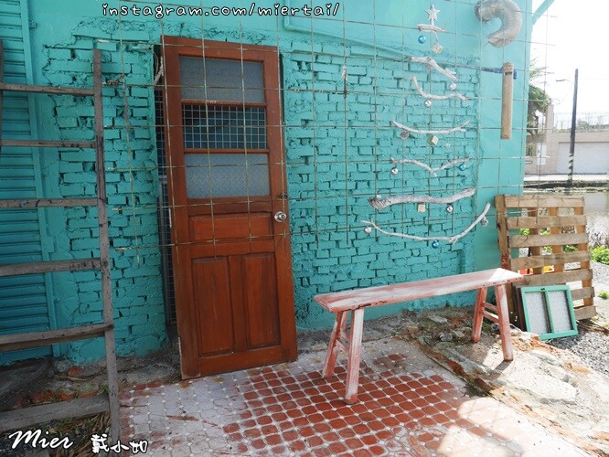 宜蘭|| 隱藏在田中央的白色咖啡館 讓人覺得很Chill 手 P1670442