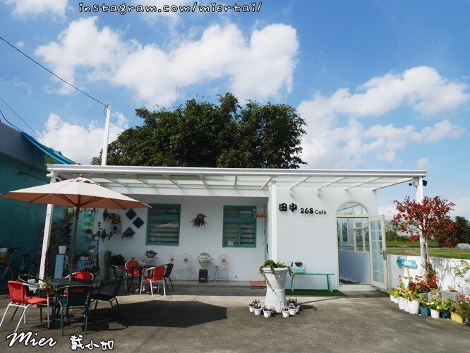 宜蘭|| 隱藏在田中央的白色咖啡館 讓人覺得很Chill 手 P1670423