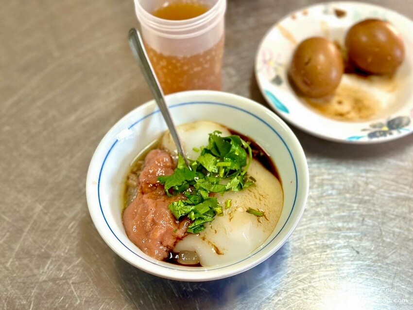 台中市北區康家小吃(堂肉圓)-不只賣肉圓,一大早還能買便當