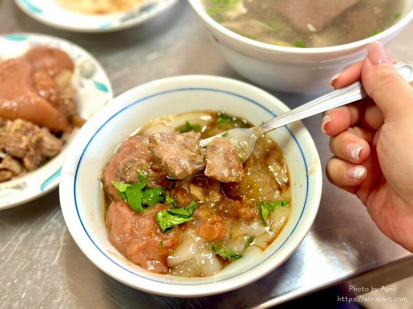 台中市北區康家小吃(堂肉圓)-不只賣肉圓,一大早還能買便當