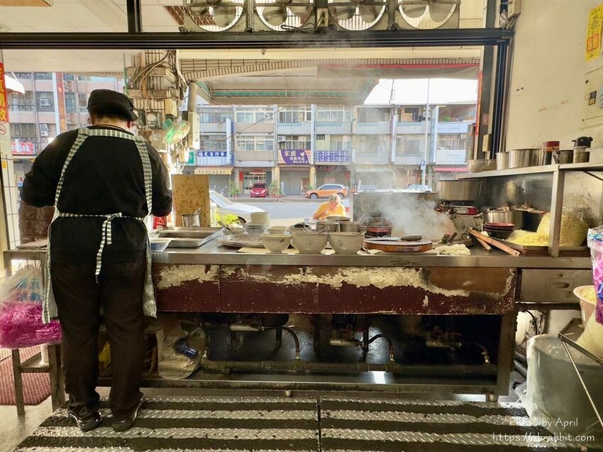 台中市北區康家小吃(堂肉圓)-不只賣肉圓,一大早還能買便當