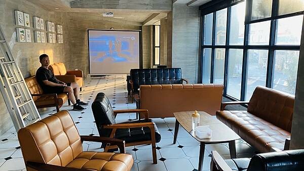 IMG_6165.jpg IMG_6165.jpg