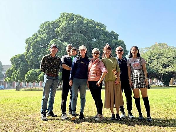 IMG_8220.JPG IMG_8220.JPG