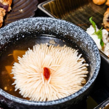 台北大安區壽喜燒！新品牌橋山壽喜燒，關西關東壽喜燒兩種吃法一次滿足。