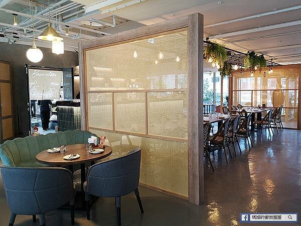 基隆市中正區基隆好食城美食【布娜飛比利時啤酒餐廳基隆好食城店】基隆海景餐廳、義式手工窯烤披薩美食