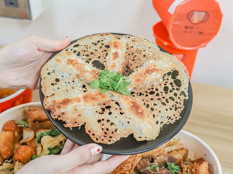 新竹東區宵夜麻辣干鍋｜麻的小辛辣超夠味，辣妹鍋超狂推薦。