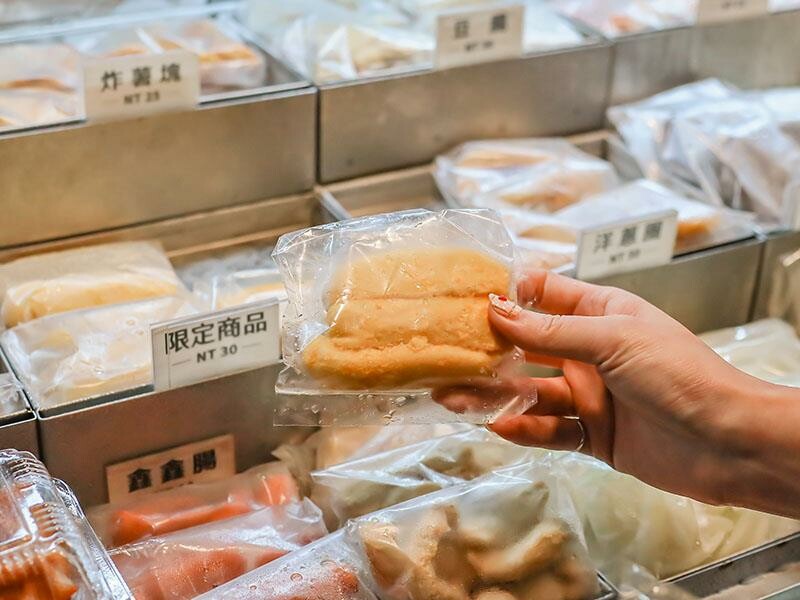 新竹東區宵夜麻辣干鍋｜麻的小辛辣超夠味，辣妹鍋超狂推薦。