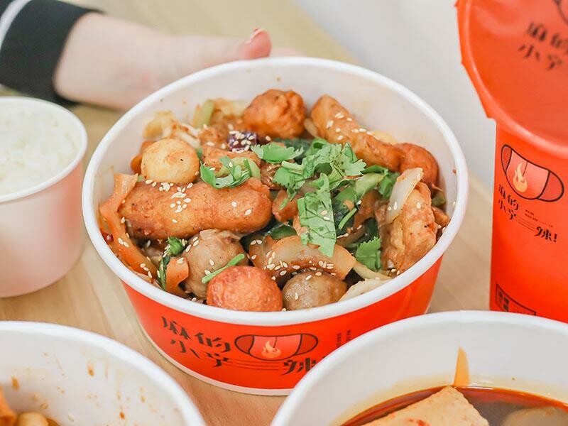 新竹東區宵夜麻辣干鍋｜麻的小辛辣超夠味，辣妹鍋超狂推薦。