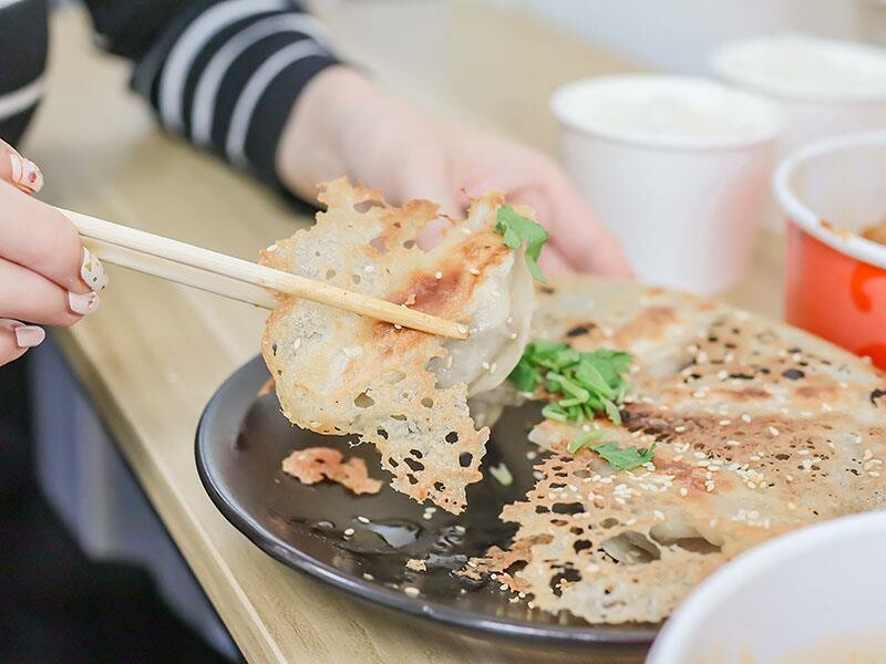 新竹東區宵夜麻辣干鍋｜麻的小辛辣超夠味，辣妹鍋超狂推薦。
