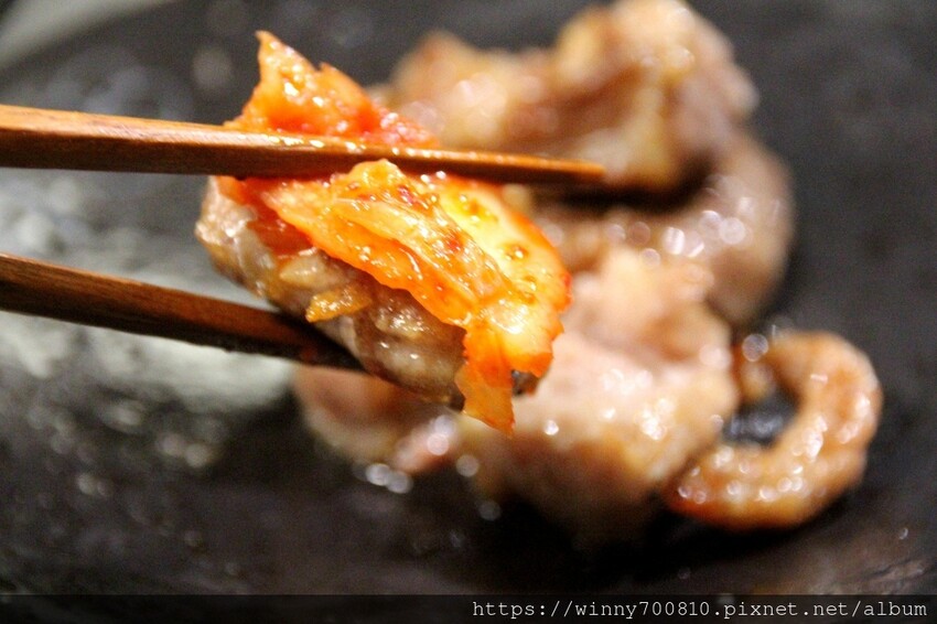 桃園市桃園區今年二月新開幕！桃園很頂的燒肉餐廳～勞斯萊斯級的極致享受！【純水燒肉】日本空運來台的頂級A5黑毛牛，只