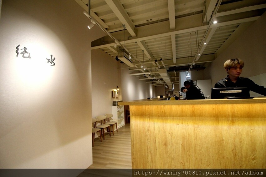 桃園市桃園區今年二月新開幕！桃園很頂的燒肉餐廳～勞斯萊斯級的極致享受！【純水燒肉】日本空運來台的頂級A5黑毛牛，只