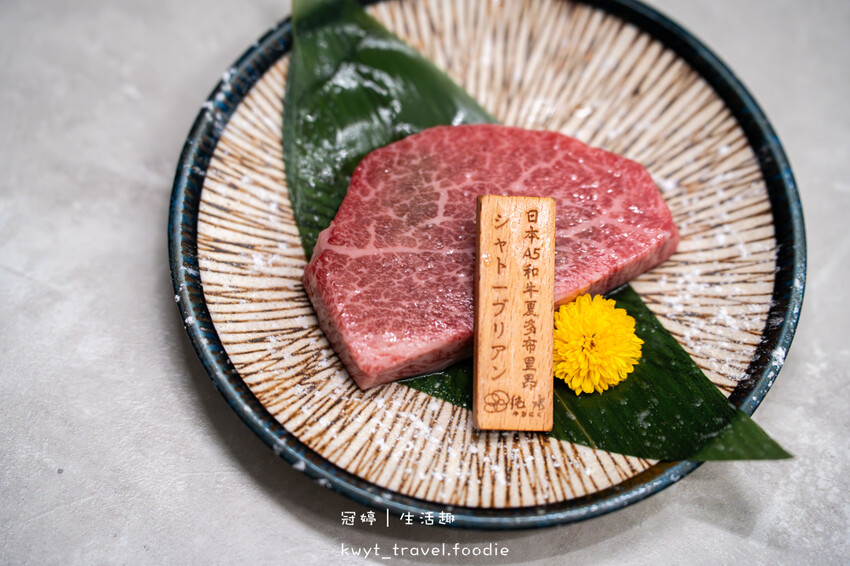 桃園燒肉餐廳推薦_純水燒肉，燒肉自己烤6折！日本A5和牛專賣，松露醬無限續，桃園包廂餐廳推薦_2025菜單 – 冠婷生活趣