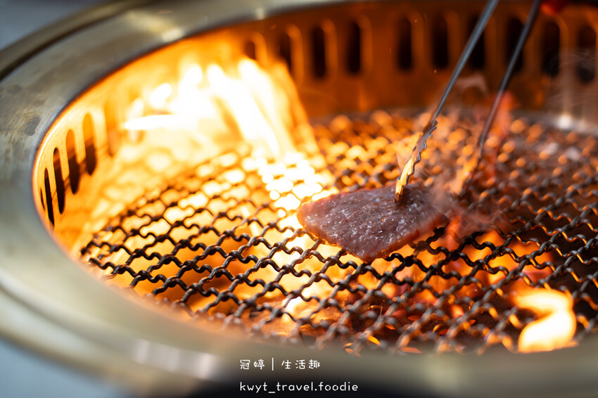 桃園燒肉餐廳推薦_純水燒肉，燒肉自己烤6折！日本A5和牛專賣，松露醬無限續，桃園包廂餐廳推薦_2025菜單 – 冠婷生活趣