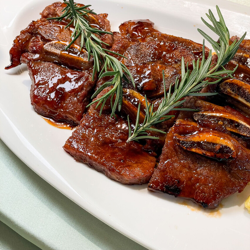 莫蘭迪色系的北歐質感宴會廳，空中證婚花園！板橋宴場地推薦- 安妮 Anny