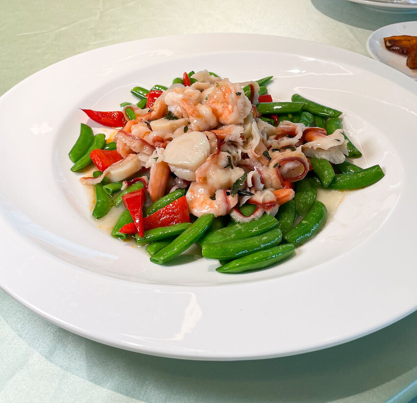 莫蘭迪色系的北歐質感宴會廳，空中證婚花園！板橋宴場地推薦- 安妮 Anny