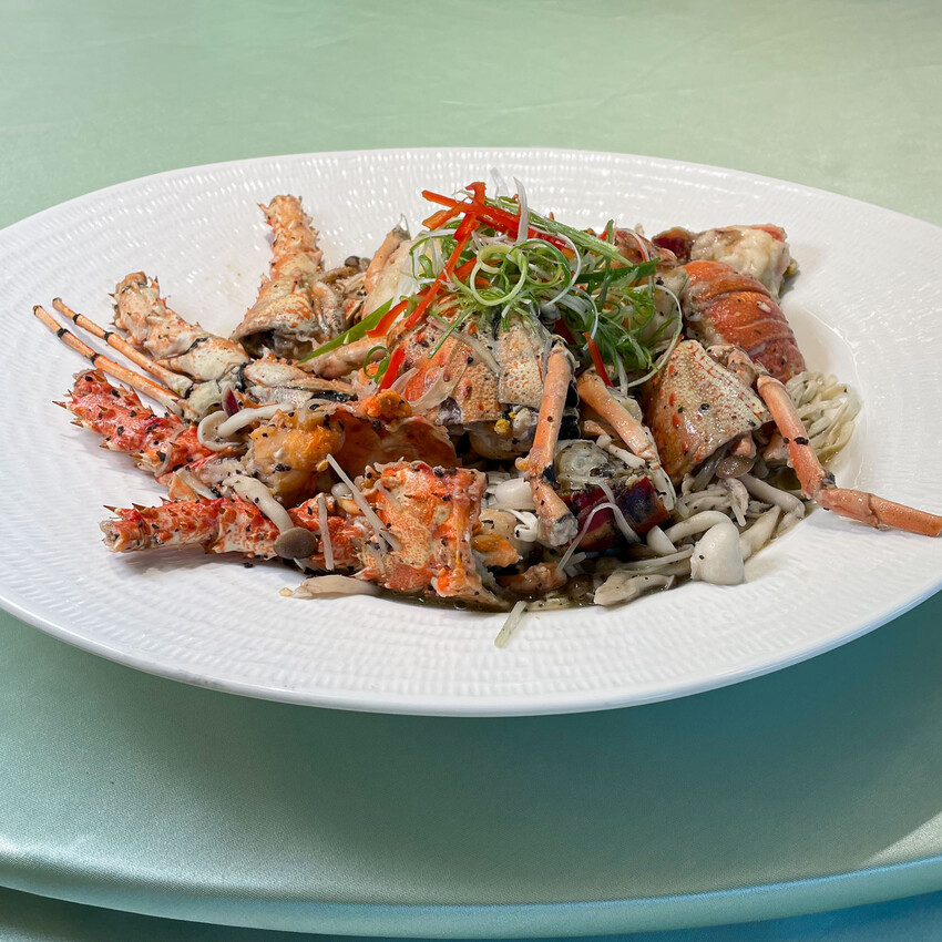 莫蘭迪色系的北歐質感宴會廳，空中證婚花園！板橋宴場地推薦- 安妮 Anny