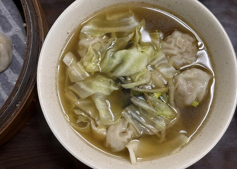 板橋隱藏版小籠湯包＋排骨必吃，埔墘美食推薦。