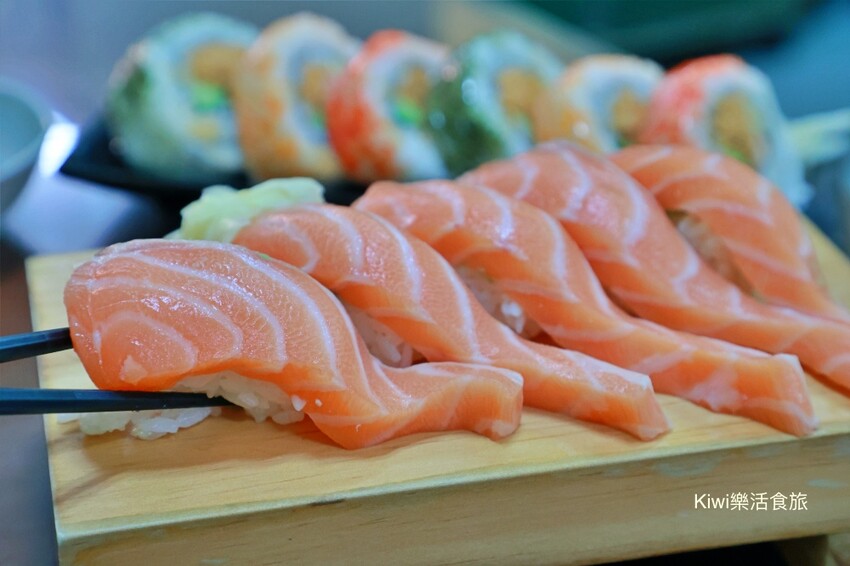 彰化縣和美鎮彰化和美葵壽司｜彰化日式料理誠意滿滿，高CP值鮭魚肚握壽司必點！
