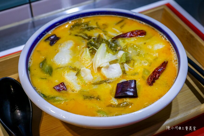 新北市三重區【三重宵夜】一記麻辣燙加熱滷味，三和夜市美食推薦