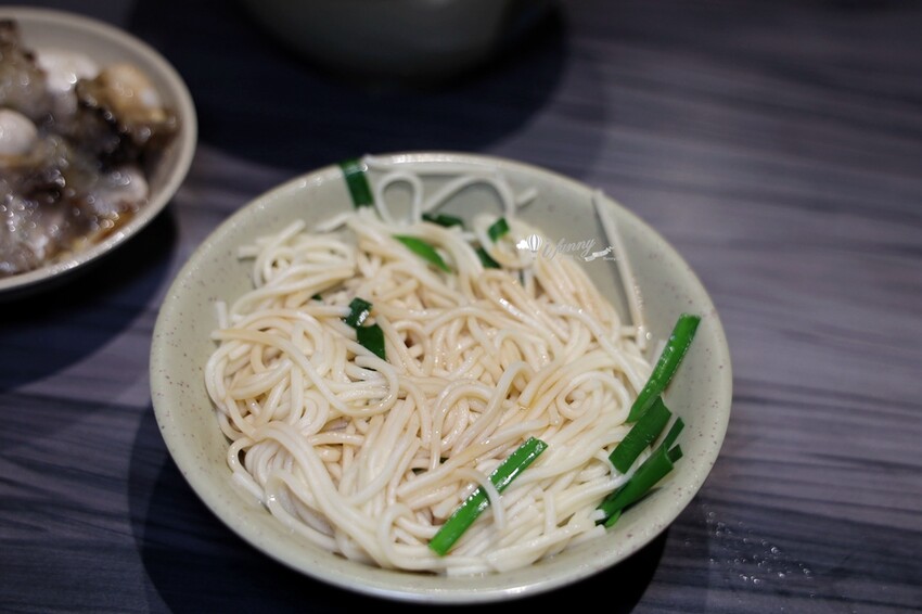 新北市板橋區板橋美食 | 啞巴板橋無名蚵仔麵 湳雅蚵仔麵（板橋無名乾蚵）