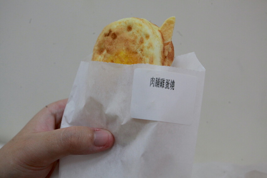 高雄市鳳山區吃。高雄市｜鳳山區。「king手作雞蛋燒」網路超人氣的創意雞蛋燒，嚴選食材來製作獨特口味雞蛋燒，季節限定