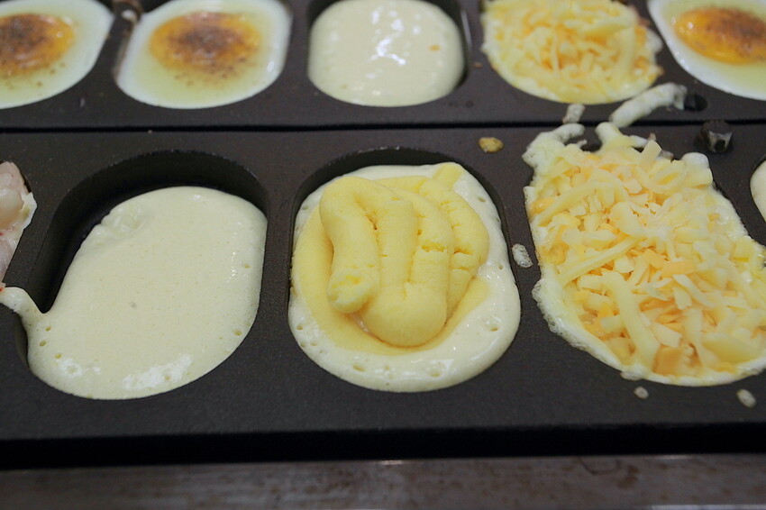 高雄市鳳山區吃。高雄市｜鳳山區。「king手作雞蛋燒」網路超人氣的創意雞蛋燒，嚴選食材來製作獨特口味雞蛋燒，季節限定