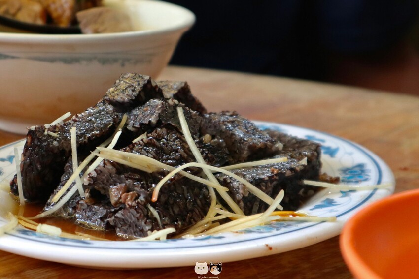 雲林北港銅板美食｜黑仔當歸鴨．爸媽意外發現的轉角好味道，嚐鮮