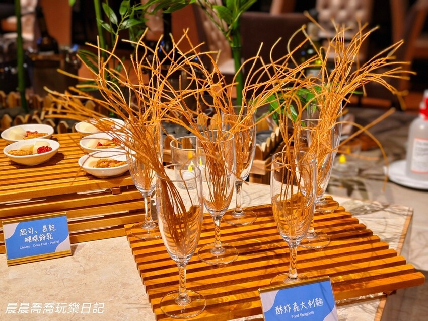 宜蘭礁溪【長榮鳳凰酒店】親子溫泉飯店首選！長榮桂冠自助餐廳